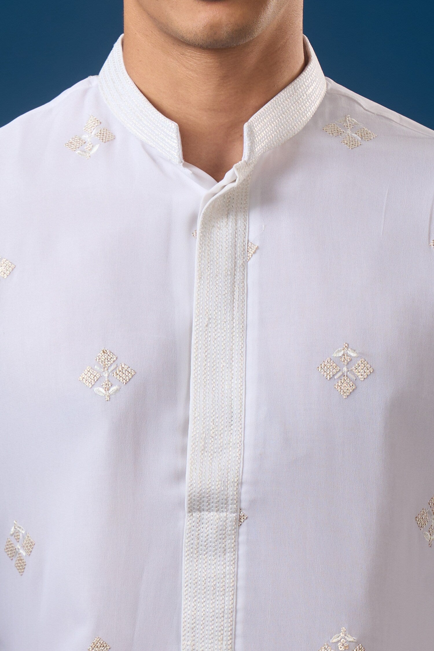 White Embroidered Kurta