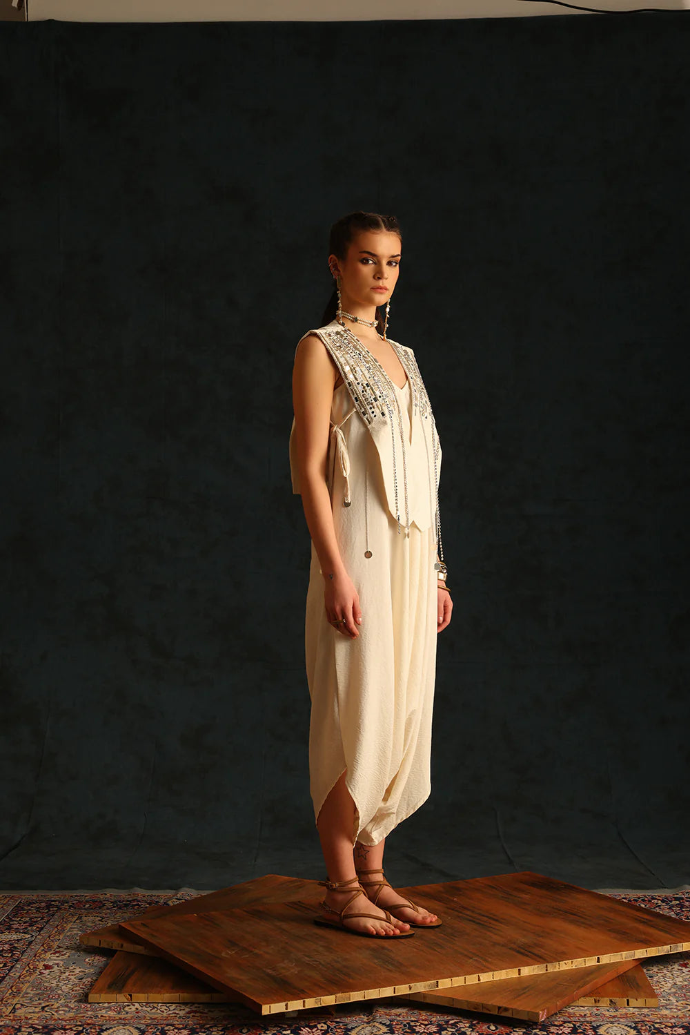 V-jumpsuit with a panel waistcoat