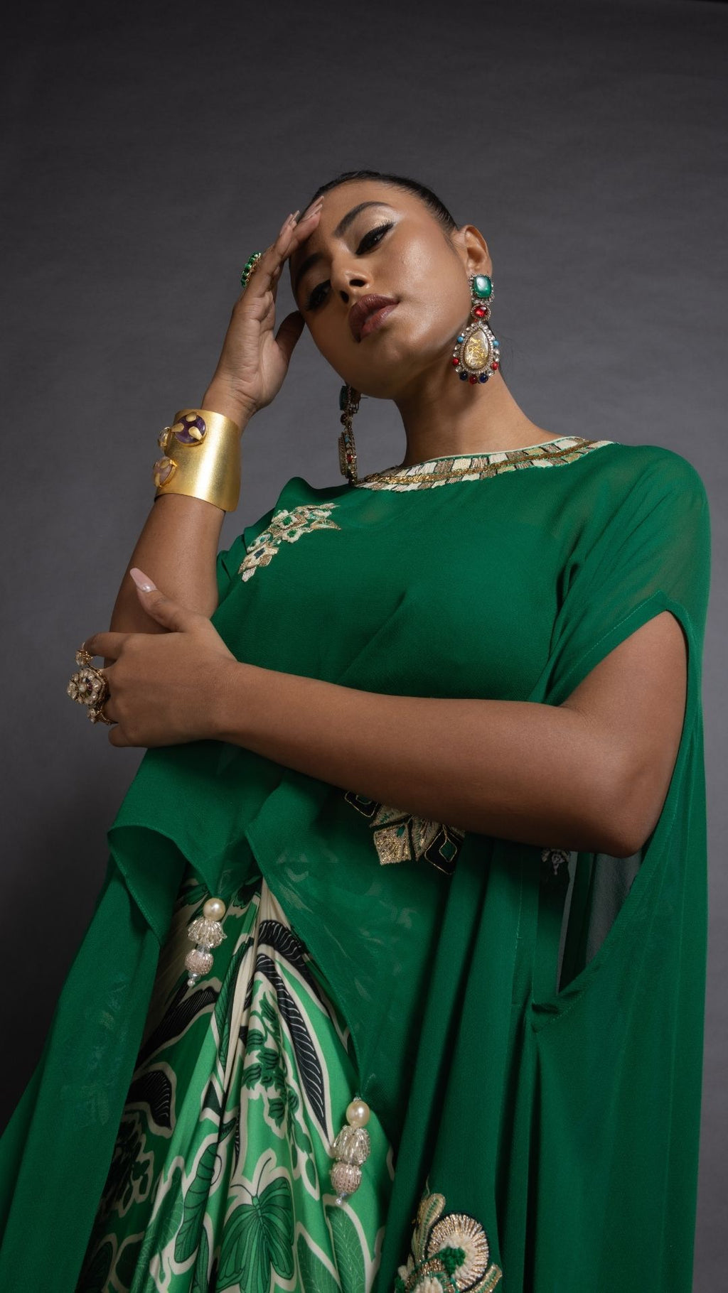 Green Embroidered Short Closed Neck Poncho with A Bustier and Floral Abstract Printed Drape Skirt