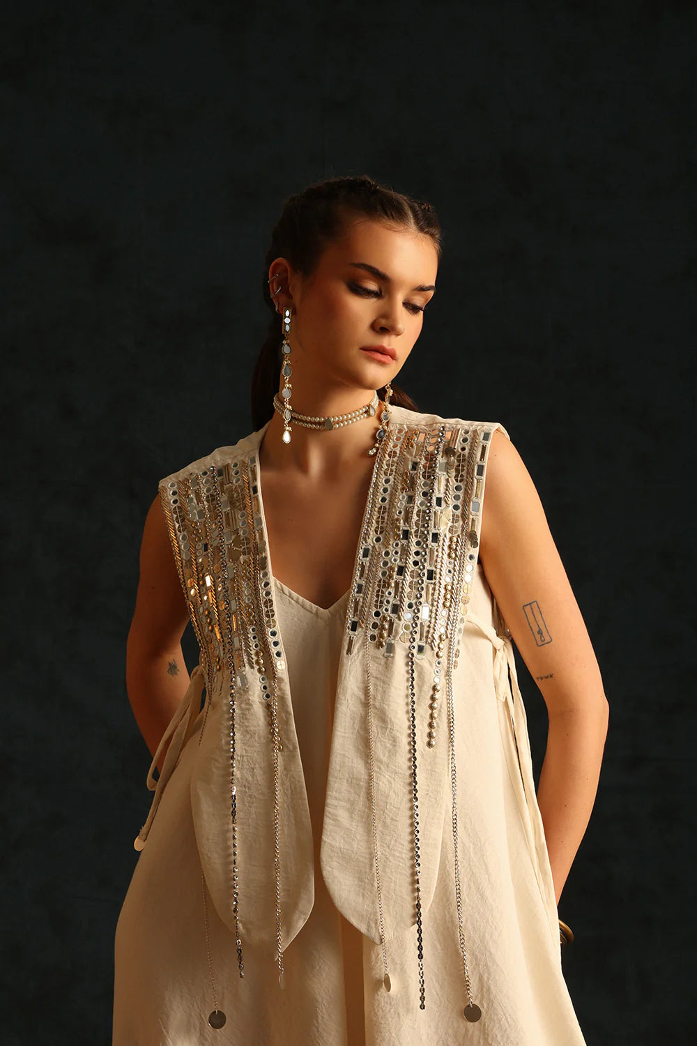 V-jumpsuit with a panel waistcoat