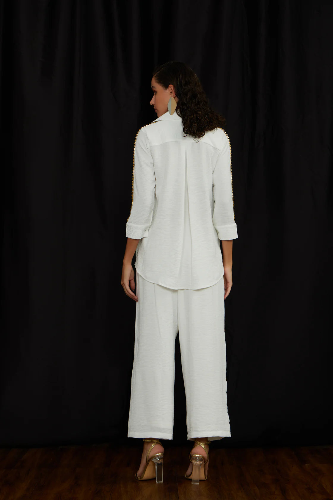 Four pocket shirt set