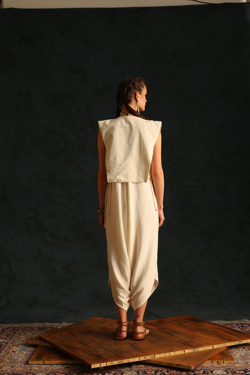V-jumpsuit with a panel waistcoat