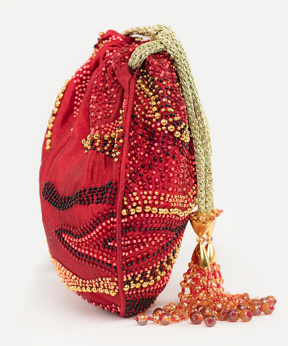 Miss Beth Scattershot - Red