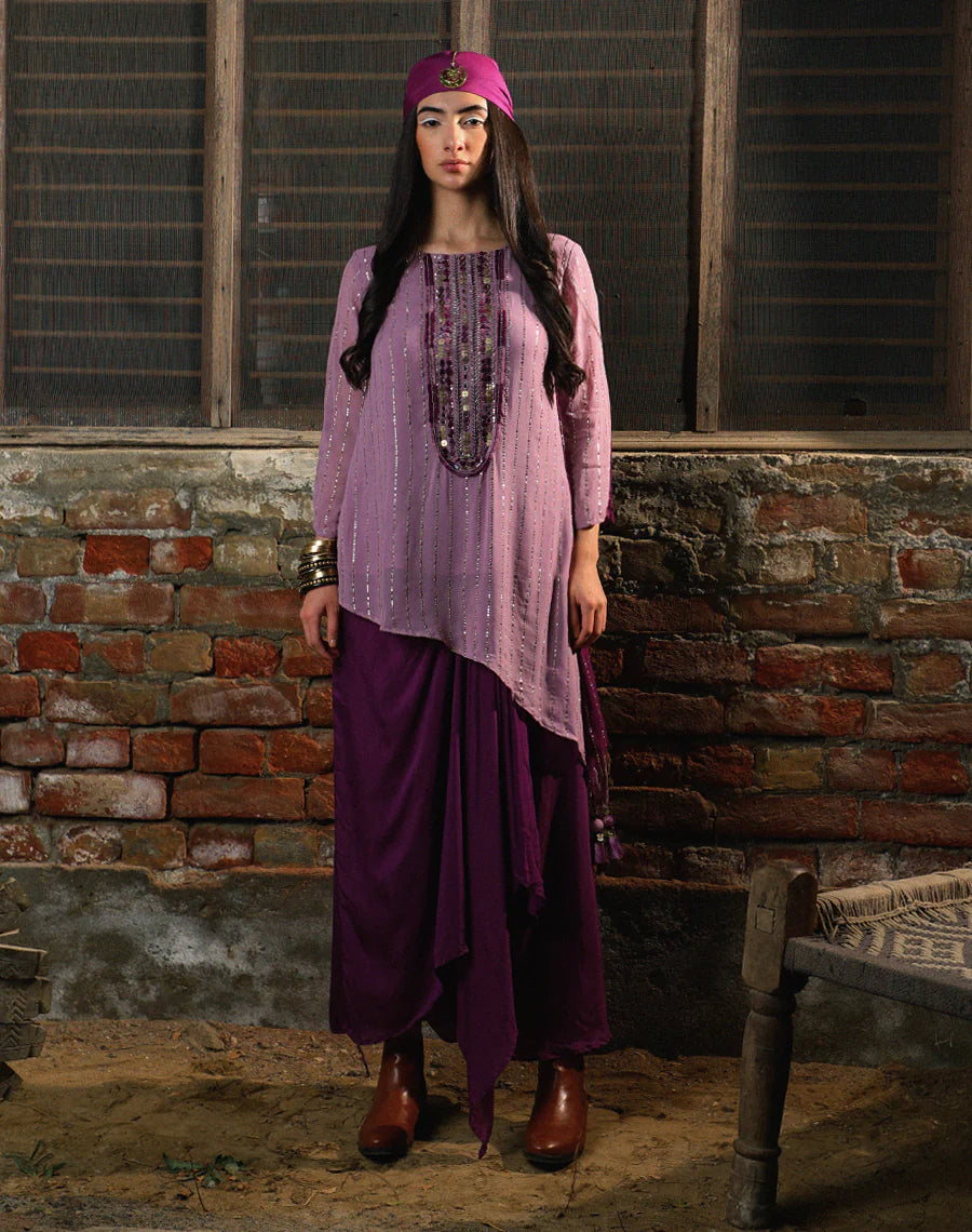 Aymmetric tunic set
