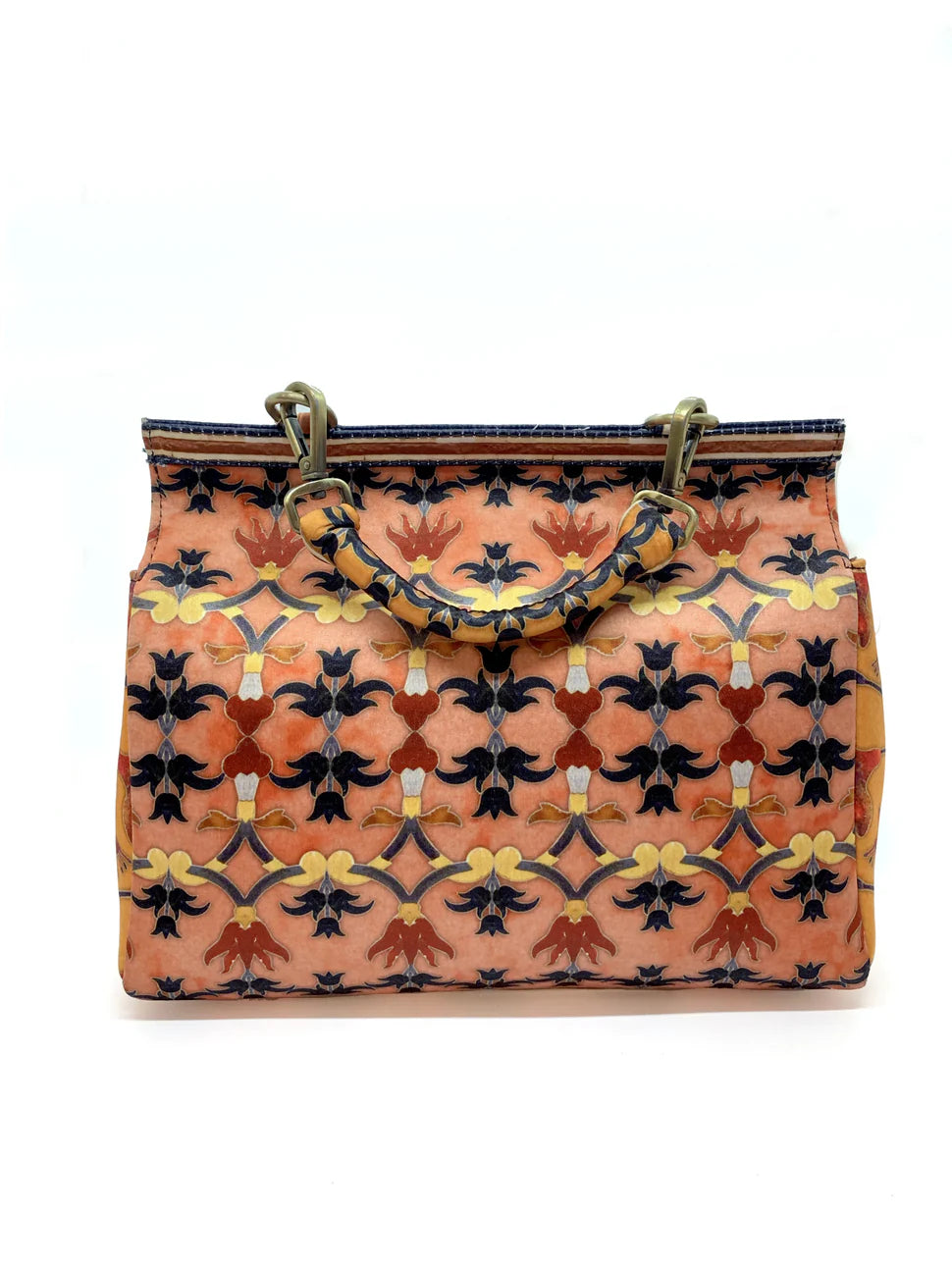 Kasturi : Peach yellow