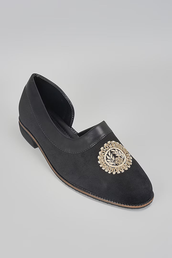 Black Embroidered Peshawaris