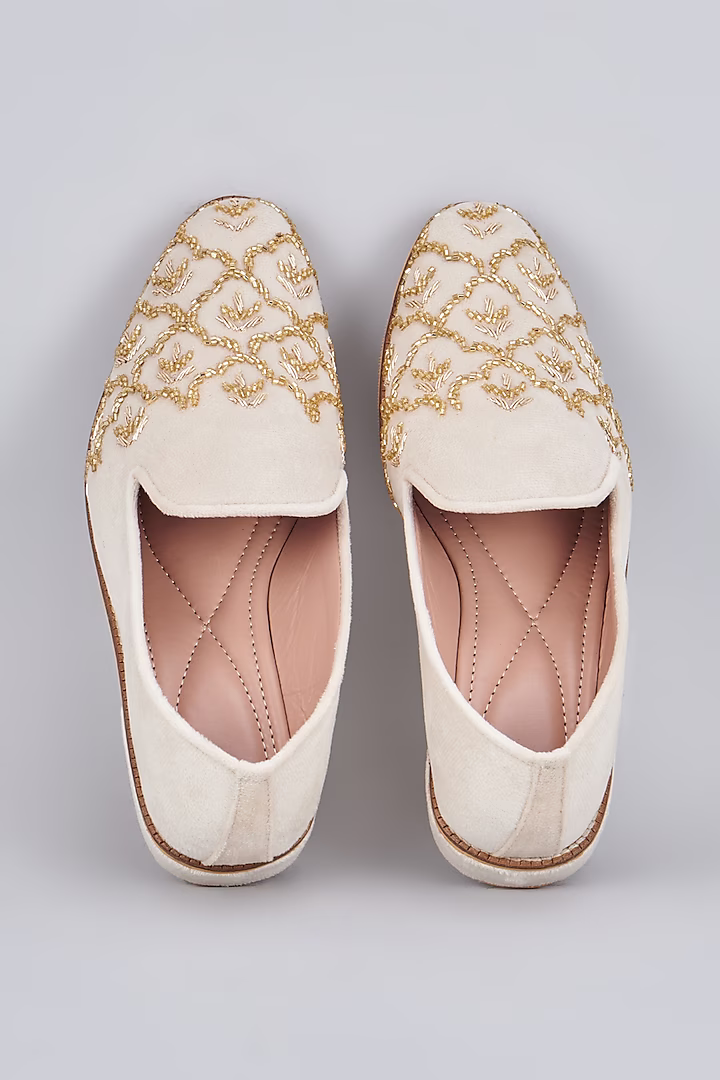 Ivory Mughal Loafers