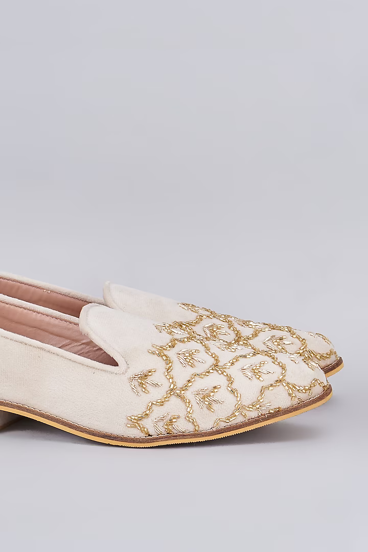 Ivory Mughal Loafers
