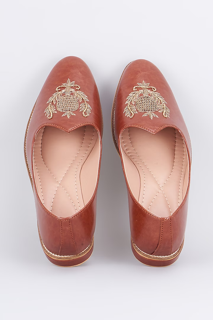 Cocoa Crown Leather Loafers