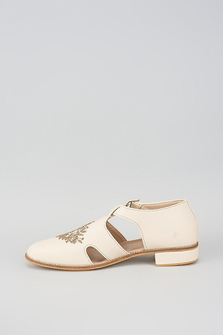 Ivory Crown Buckle Sandals