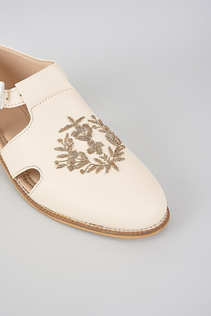 Ivory Crown Buckle Sandals