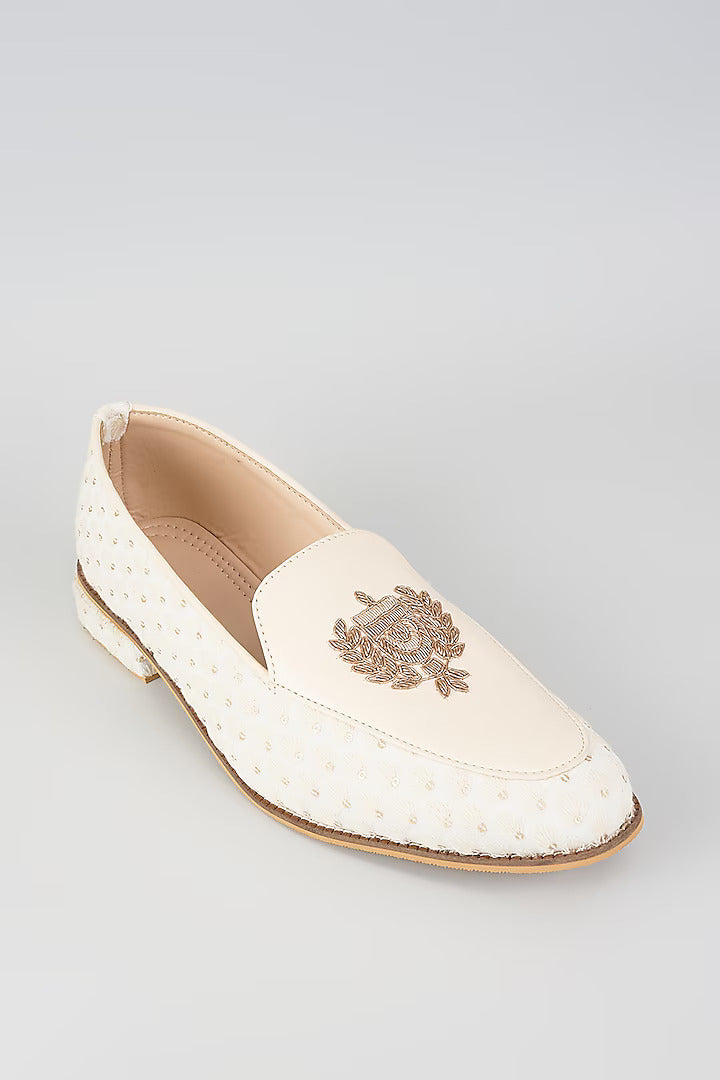 Ivory Lucknowi Crown Loafers