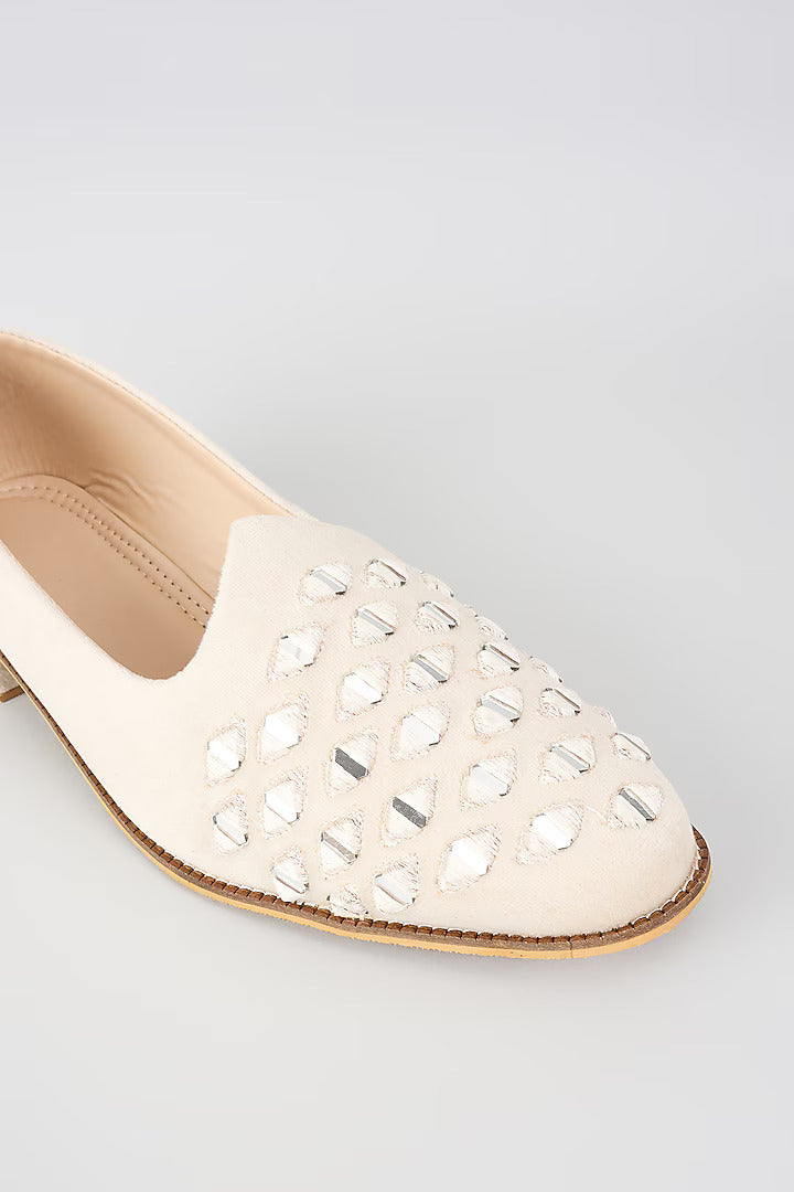 Ivory Mirror Maze Mojris