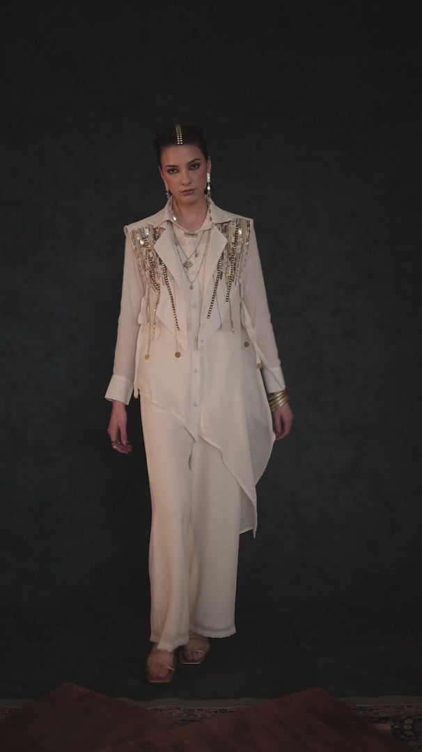 Assymetric shirt set with a cape blazer waistcoat