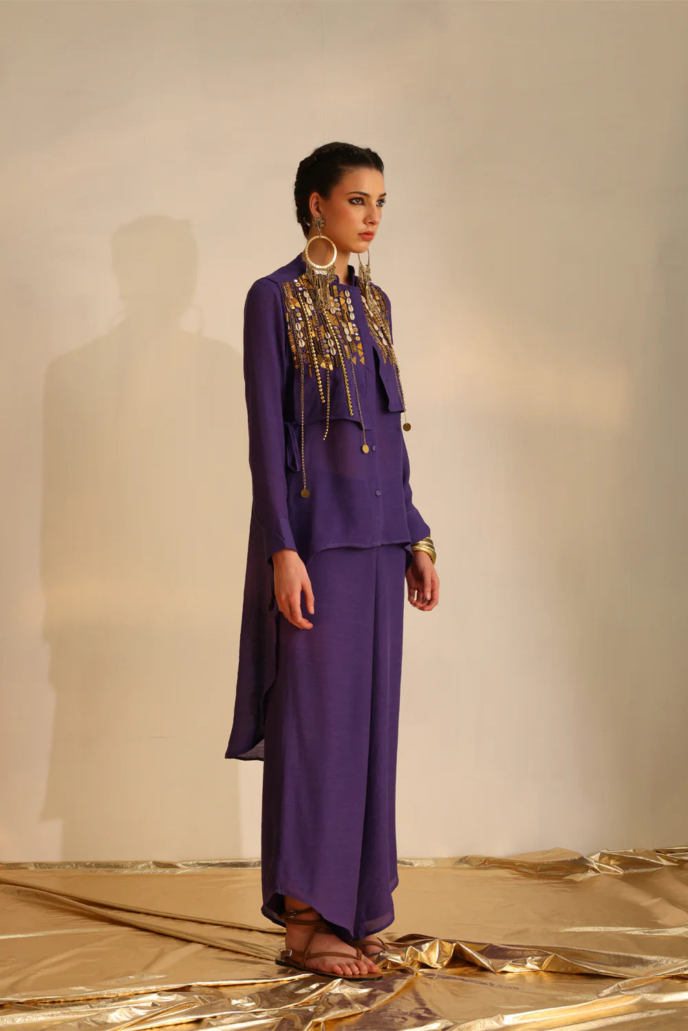 Waterfall shirt set with a high-low waistcoat